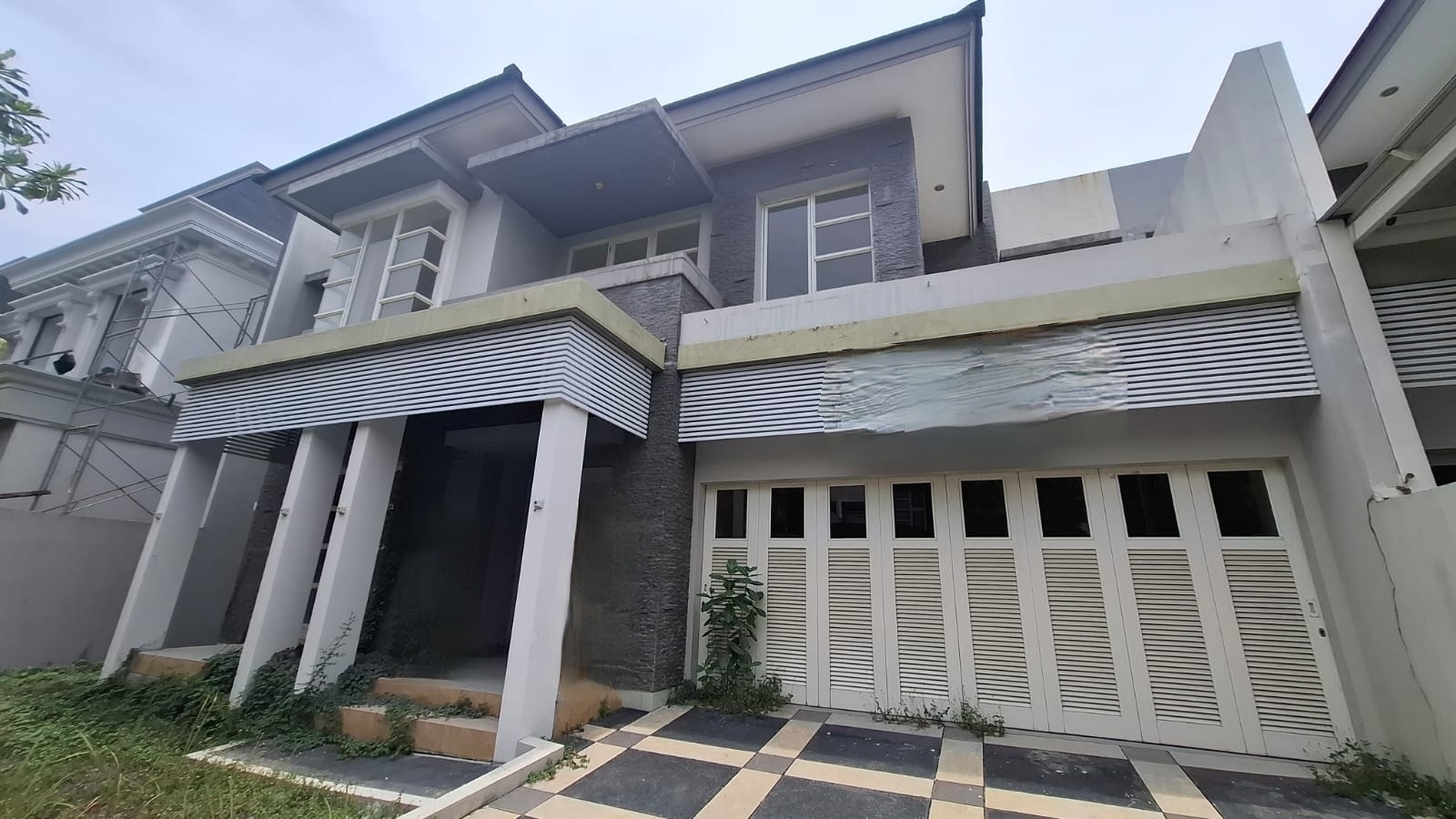 Puri Galaxy Rumah Mewah Surabaya Timur - Dealkan