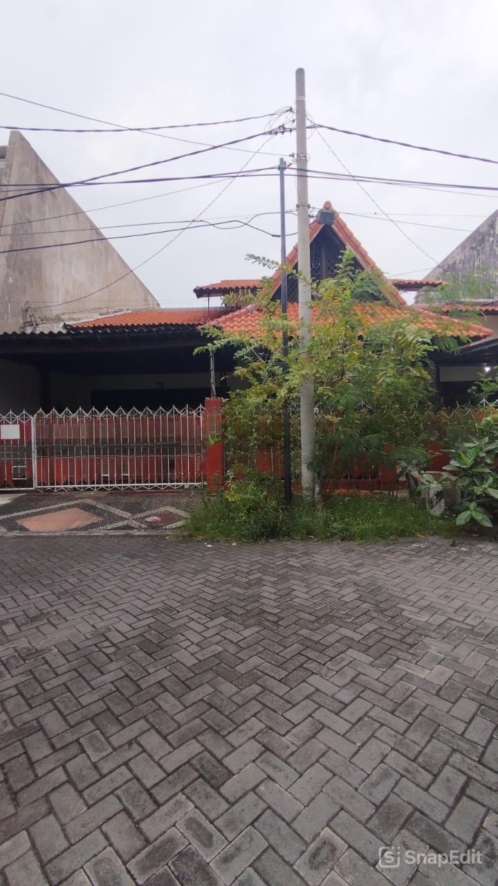 RUMAH KERTAJAYA INDAH TENGAH BAGUS TERAWAT DEKAT DHARMAHUSADA, MANYAR - Dealkan