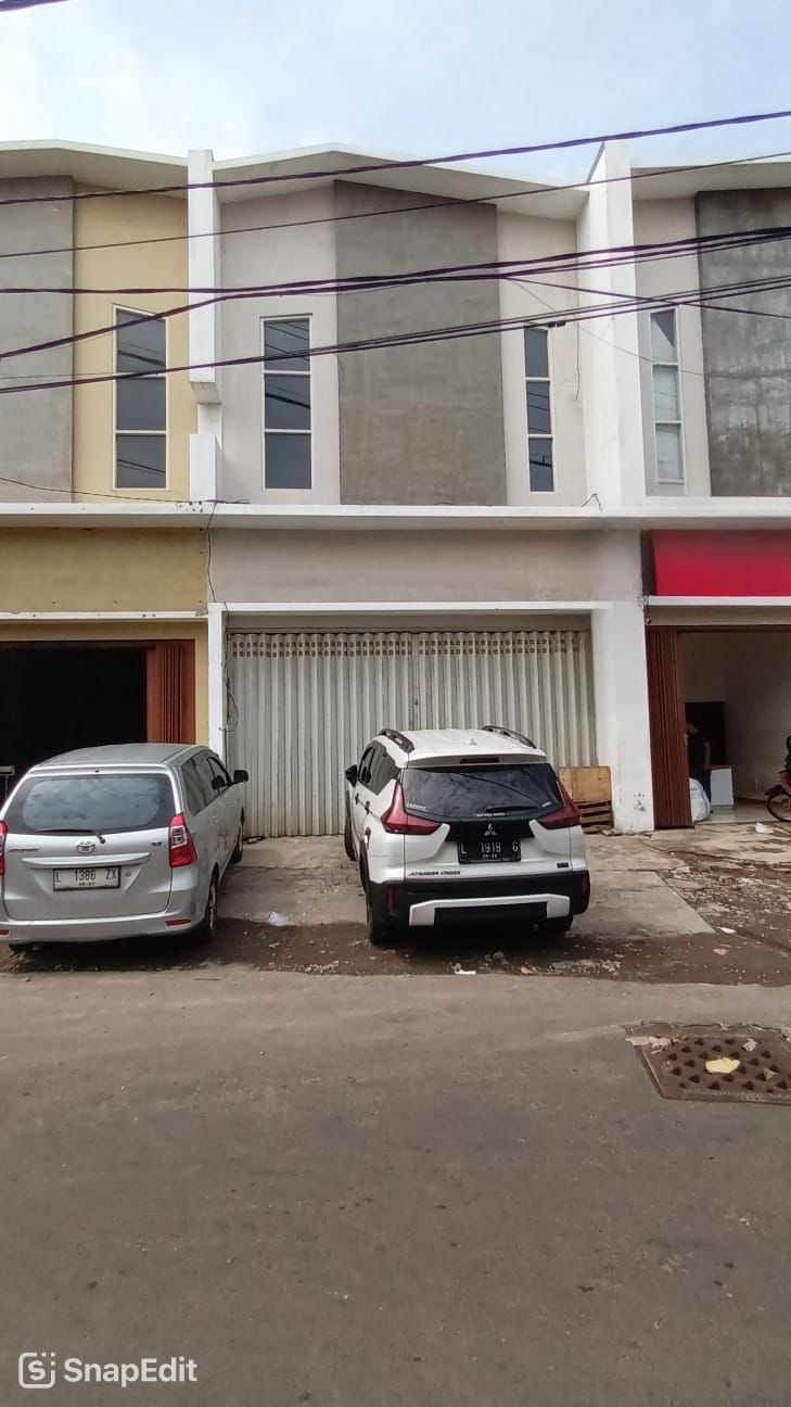DISEWAKAN RUKO 2 LANTAI DI JALAN KALIMATI KULON SIAP PAKAI - Dealkan