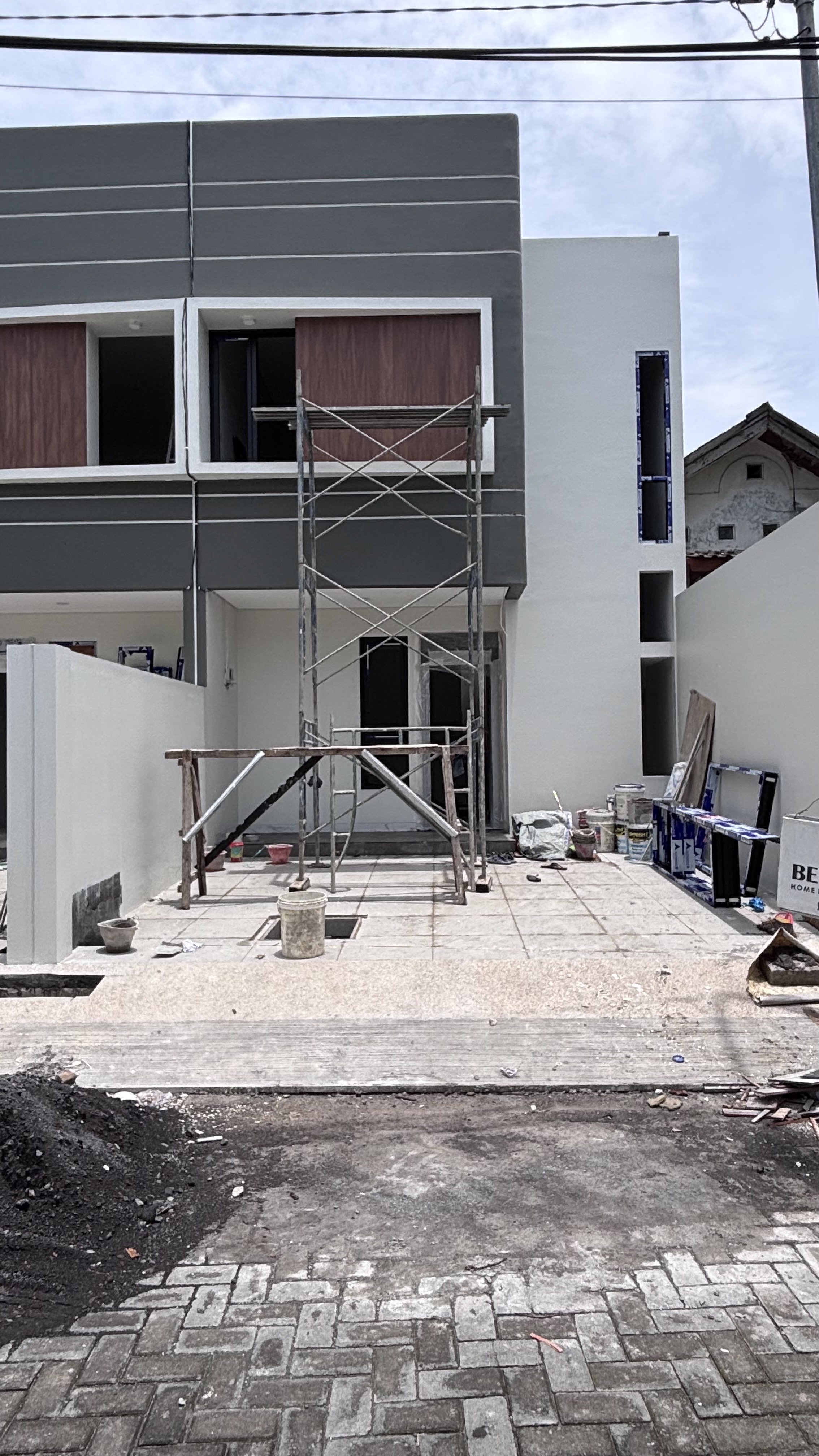 RUMAH MULYOSARI UTARA BARU GRESS DEKAT BHASKARA SELATAN, SUTEROJO, ITS - Dealkan