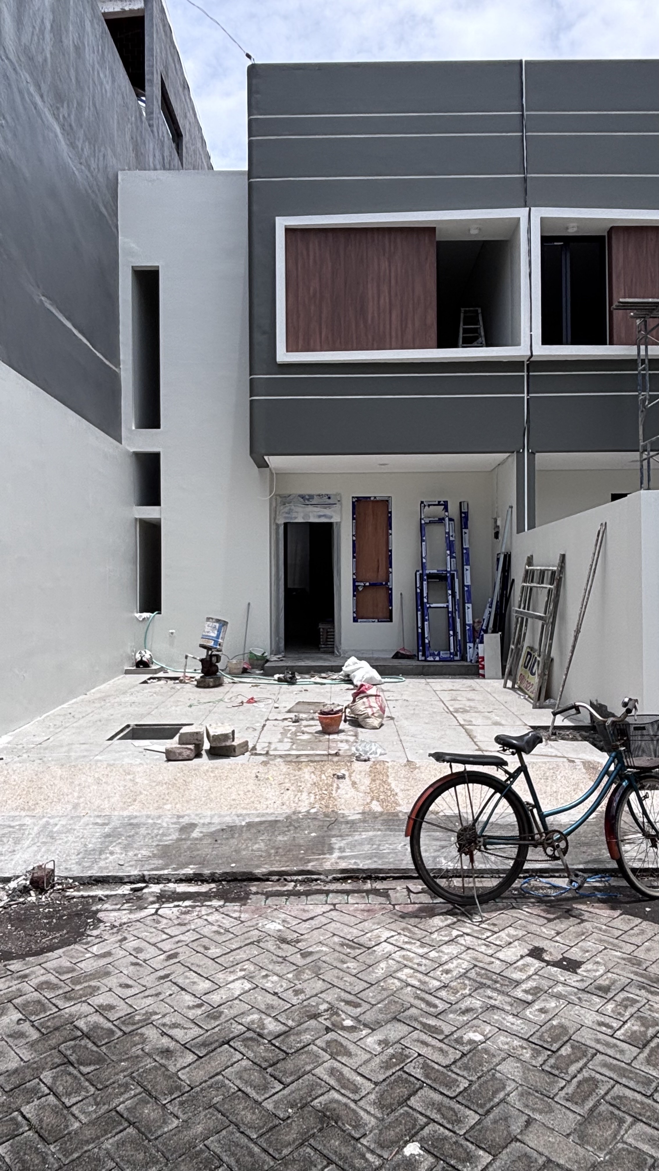 RUMAH MULYOSARI UTARA BAGUS TERAWAT DEKAT BHASKARA SELATAN, SUTEROJO, ITS - Dealkan