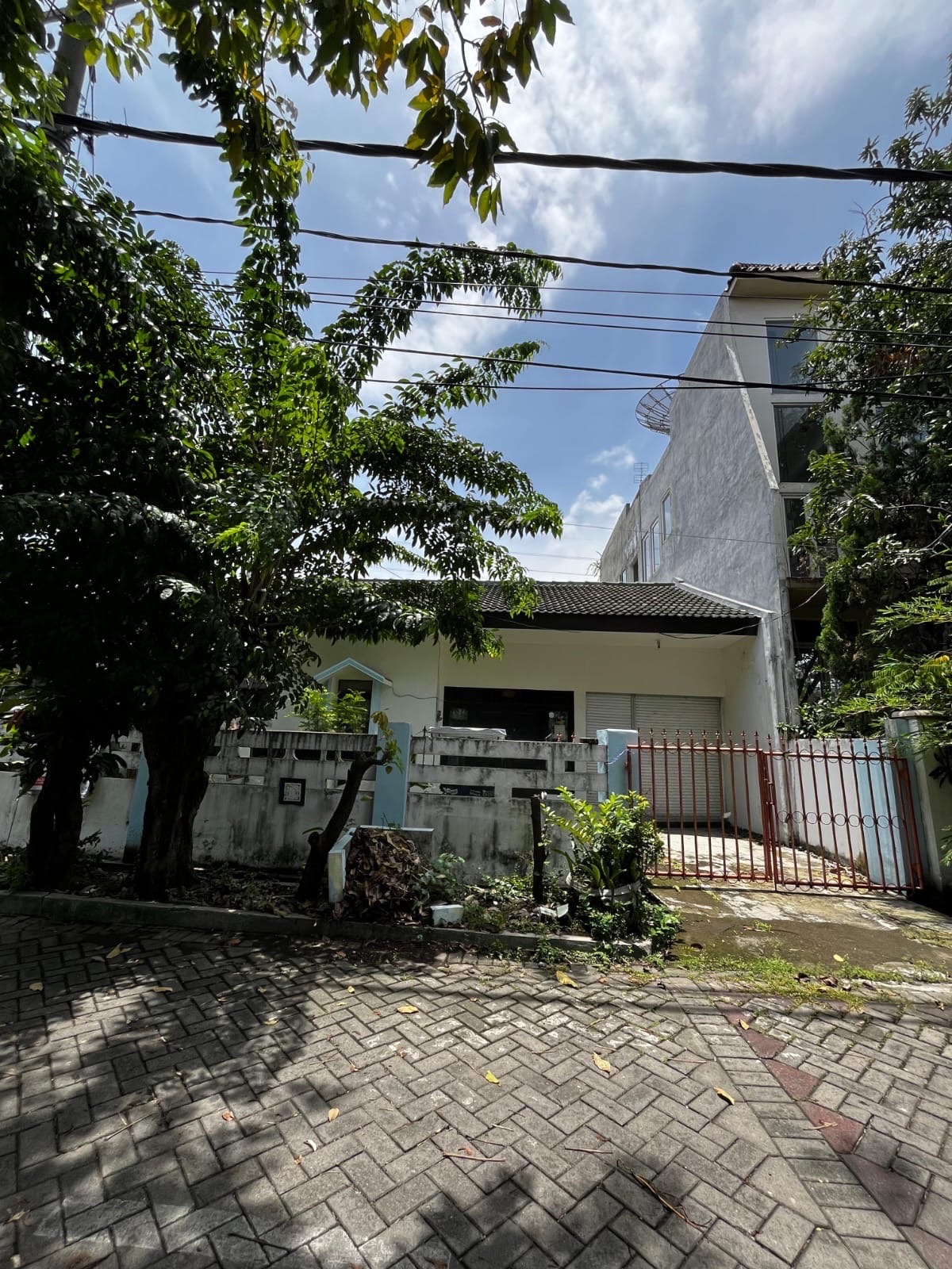 NEGO SAMPE DEAL Kutisari indah selatan, dijual/disewakan luas 200+ - Dealkan