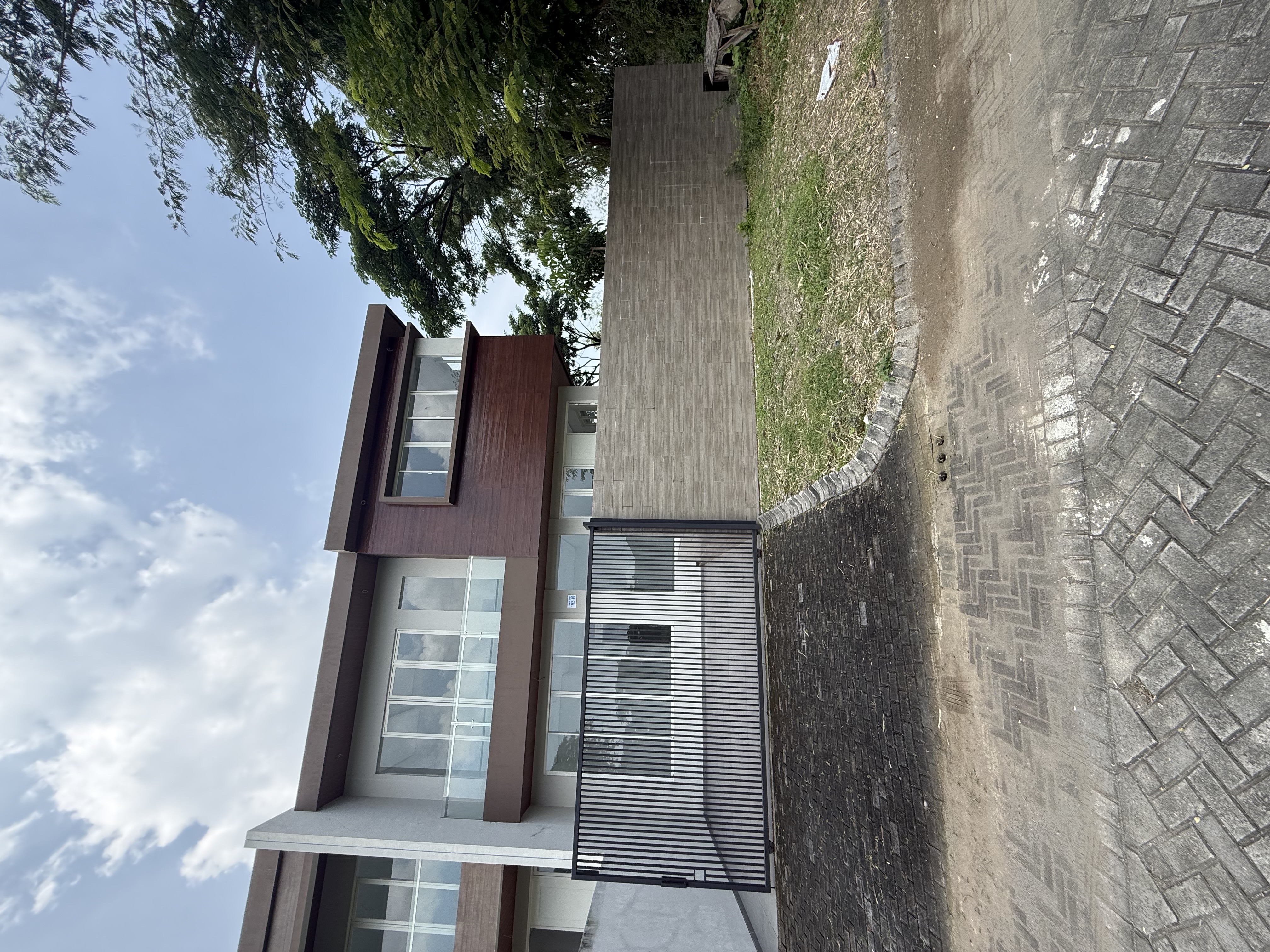 RUMAH BUKIT GOLF CITRALAND DIJUAL (5) - Dealkan