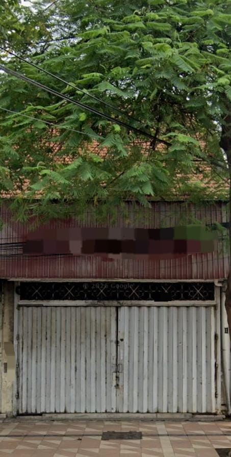 Surabaya Pusat, Tegalsari, Pandegiling, Disewakan Ruko 1 Lantai, Lokasi Strategis, Padat Penduduk, Dekat Pasar, Cocok untuk Apotek, Gudang, Toko Sembako dll - Dealkan
