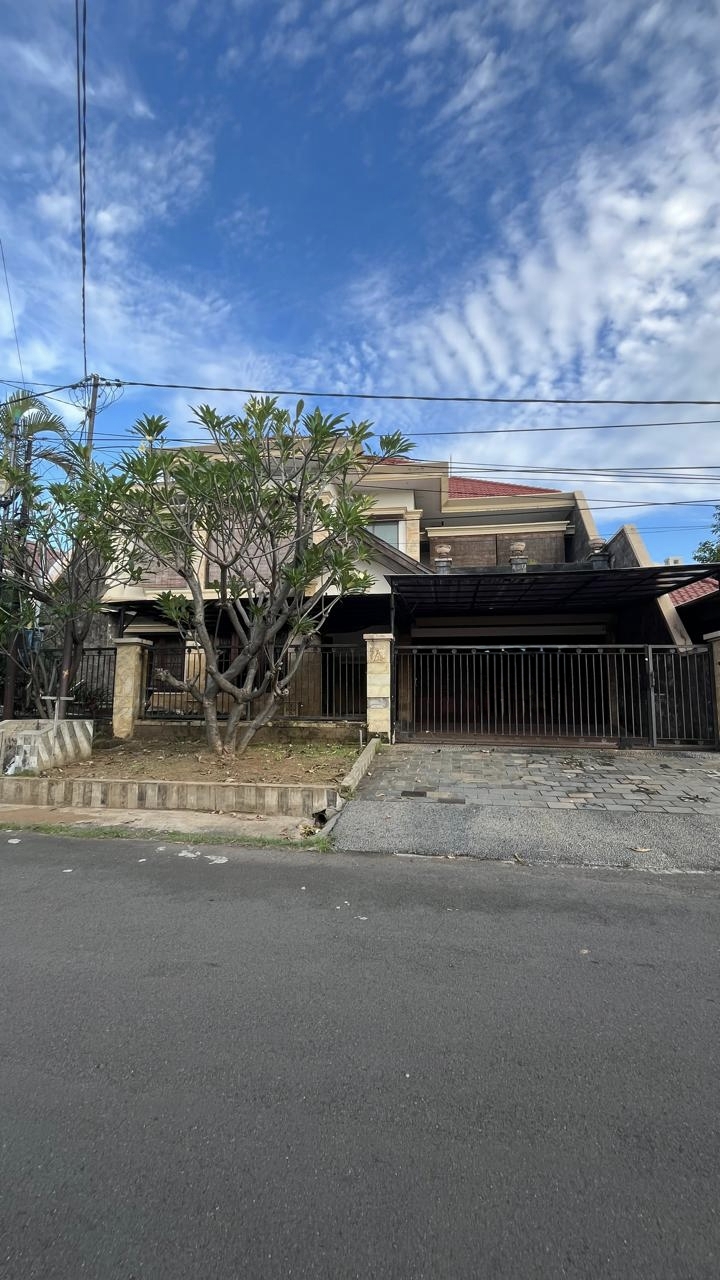 Dijual rumah Tropical Luxurious Margorejo - Dealkan