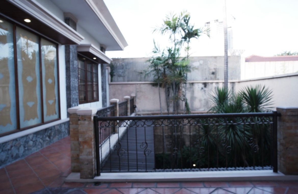 Detail Listing Properti Dealkan