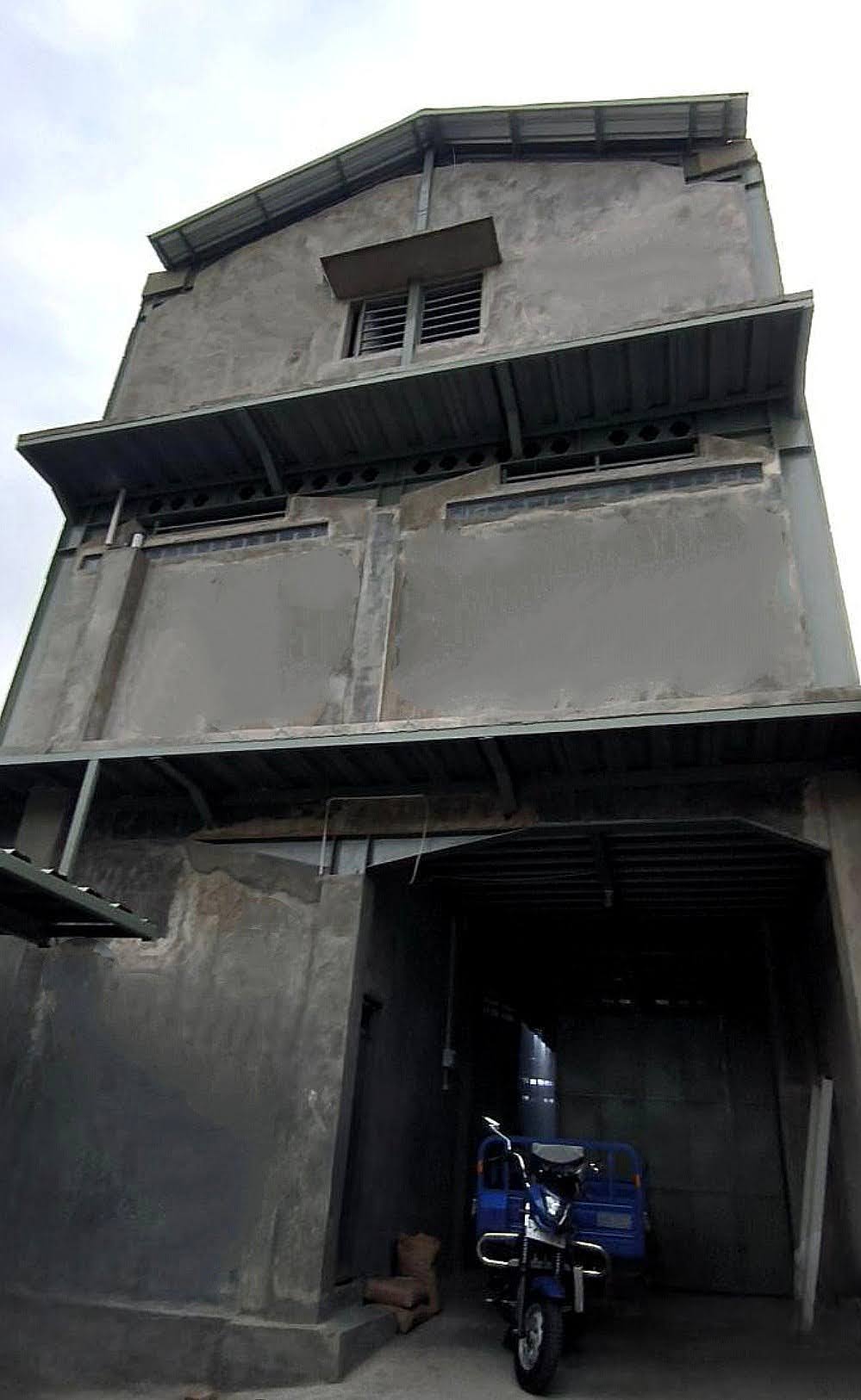 DIJUAL GUDANG KOMERSIAL STRATEGIS DI RAYA MANUKAN KULON SURABAYA BARAT - Dealkan