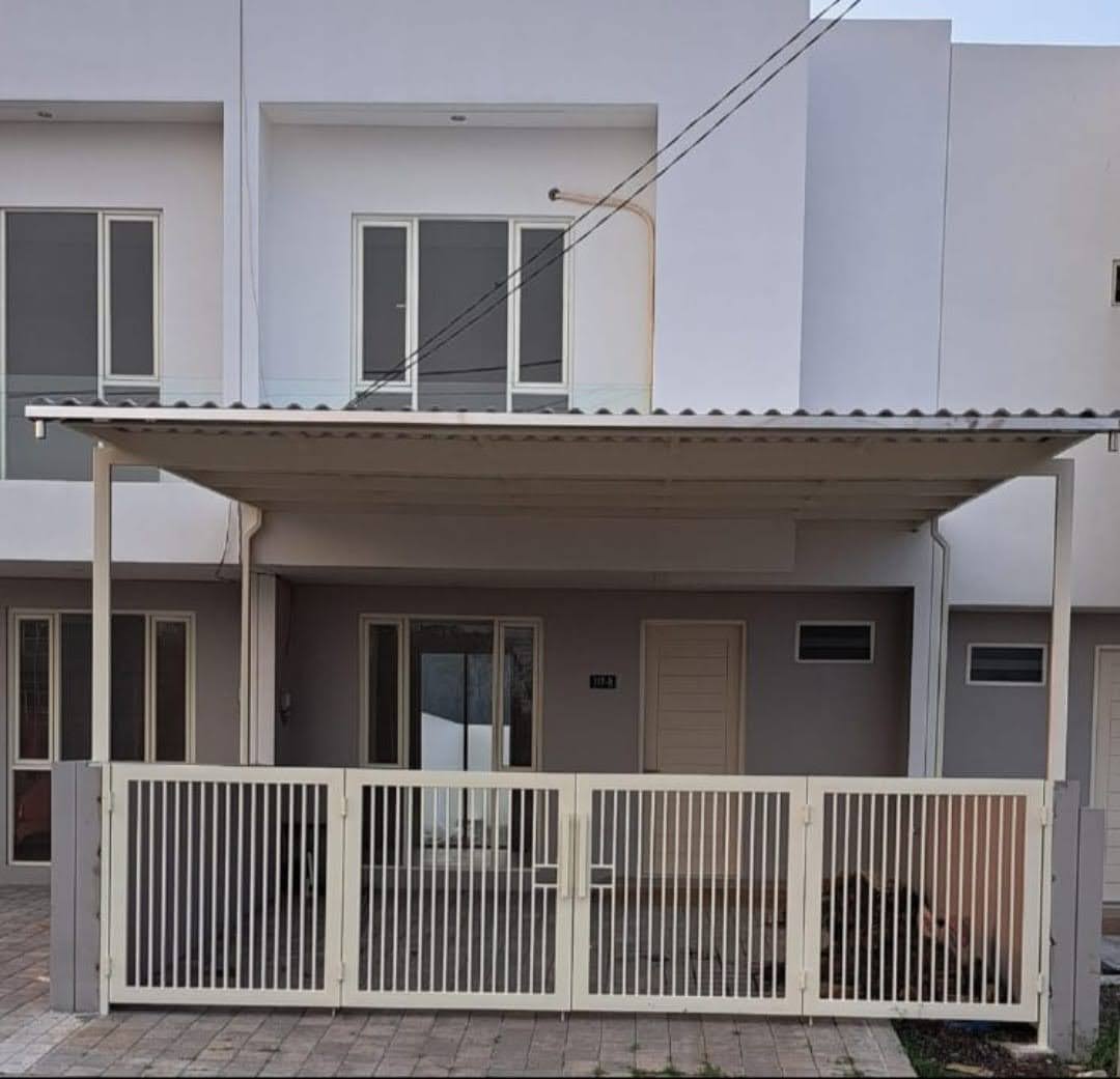 RUMAH MINIMALIS BARU GRESS DI WIYUNG DEKAT DIAN ISTANA SURABAYA BARAT - Dealkan