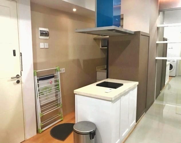 2 BR jadi 1! Full Furnish! Kamar Luas! Sewa Apartemen Tanglin! Diatas Pakuwon Mall - Dealkan