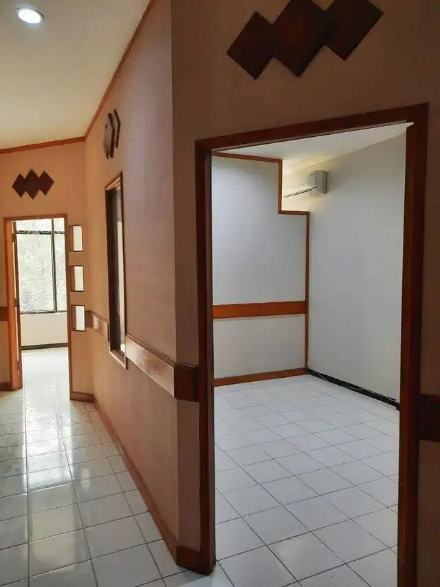 Gambar Kecil 1