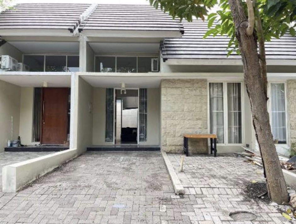 DISEWAKAN RUMAH MINIMALIS FURNISH SIAP HUNI DI NORTHWEST PARK CITRALAND SURABAYA BARAT - Dealkan
