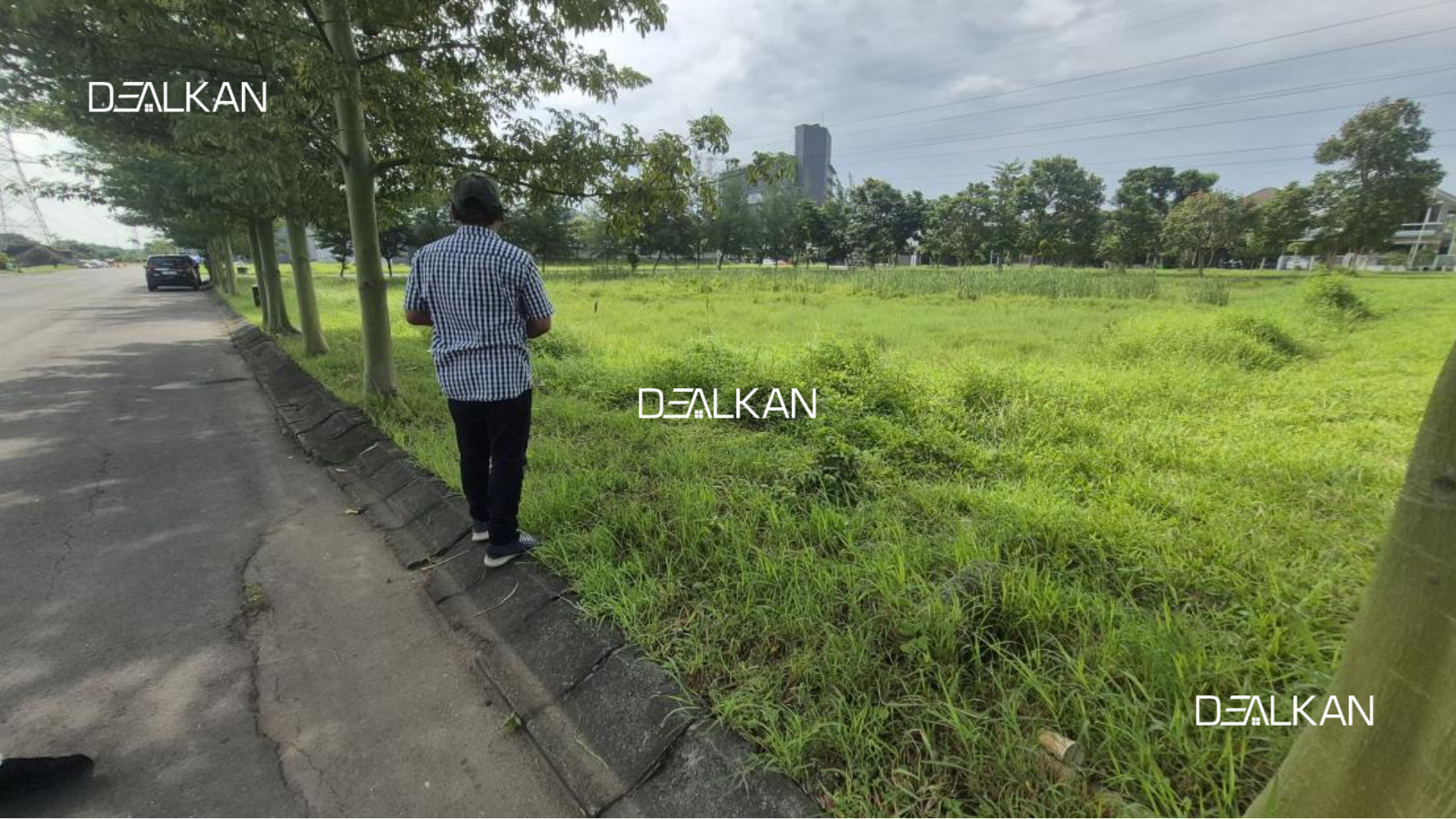 Gambar Kecil 1
