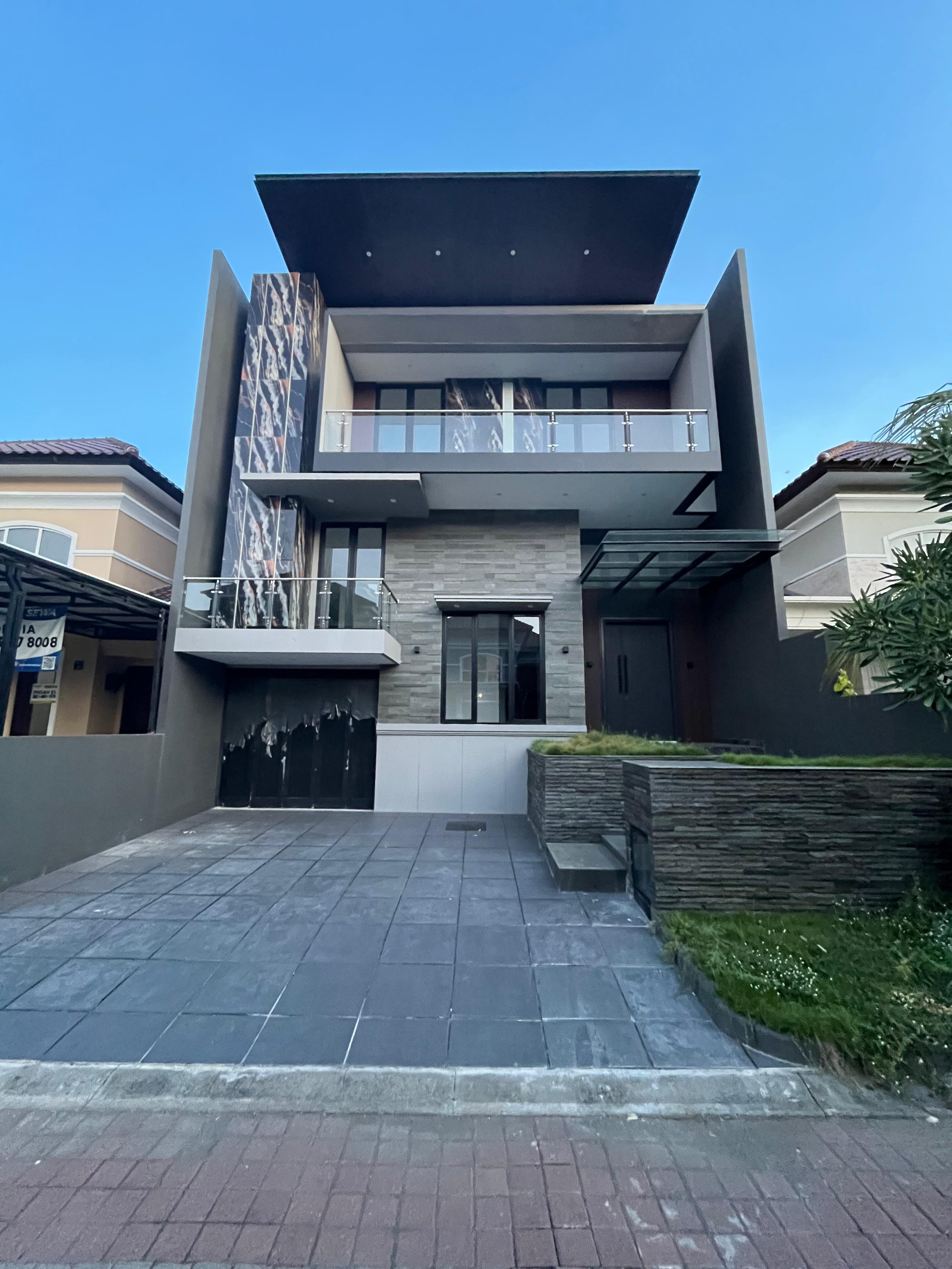 Dijual Rumah baru Gress 2,5 lantai Fullerton Citraland Utama - Dealkan