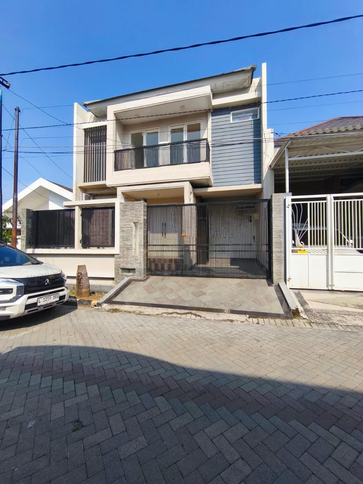 Dijual dan Disewakan Rumah 2 lantai Darmo Indah Selatan - Dealkan