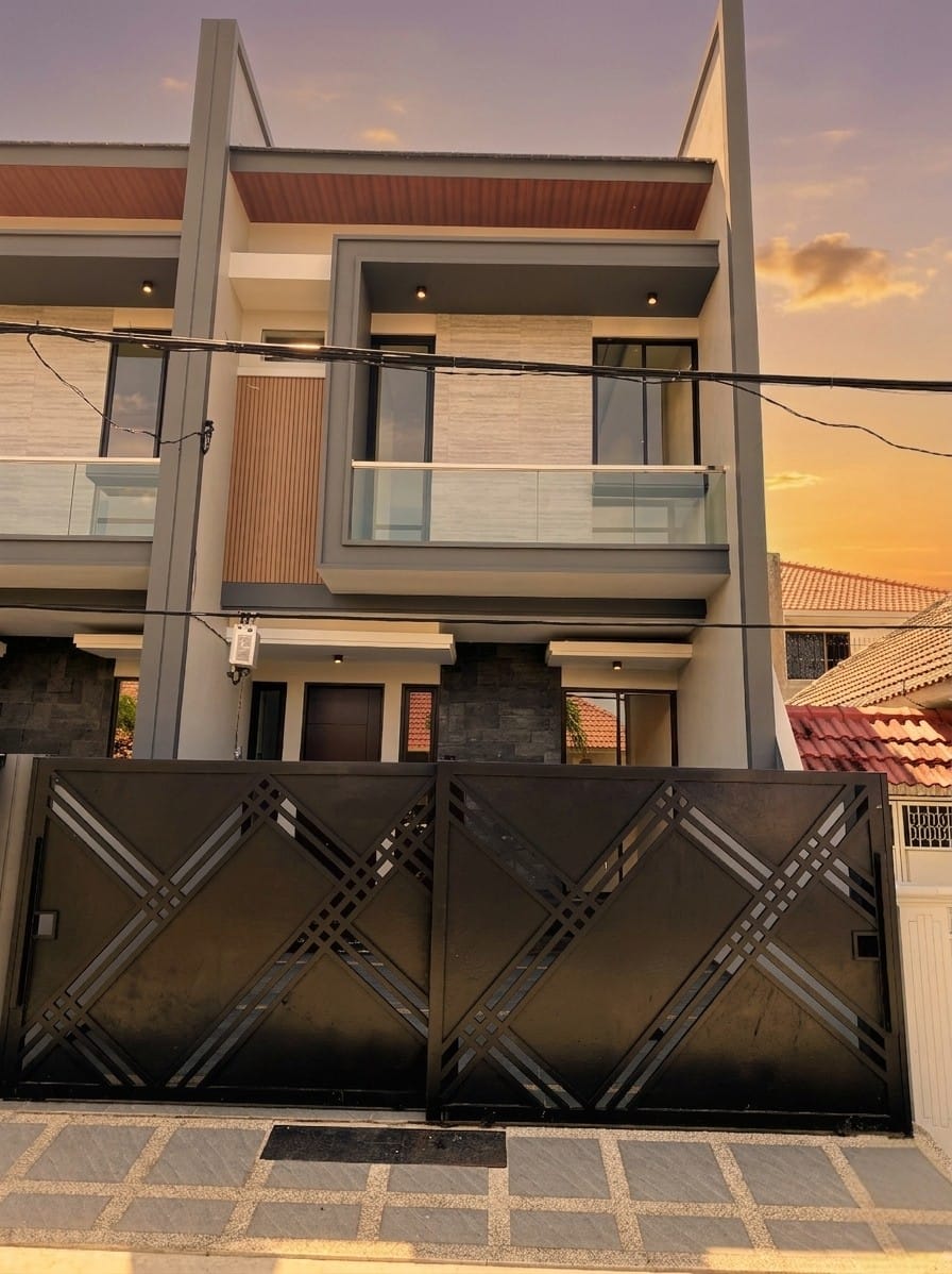 Dijual Rumah Baru Manyar Tirtoyoso - Dealkan
