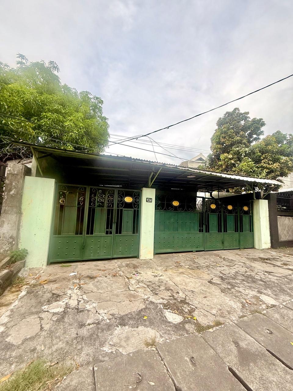 RUMAH MEWAH 0 jalan Raya Sidotopo Surabaya - Dealkan
