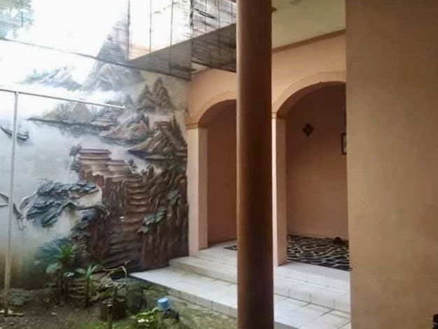 Gambar Kecil 1