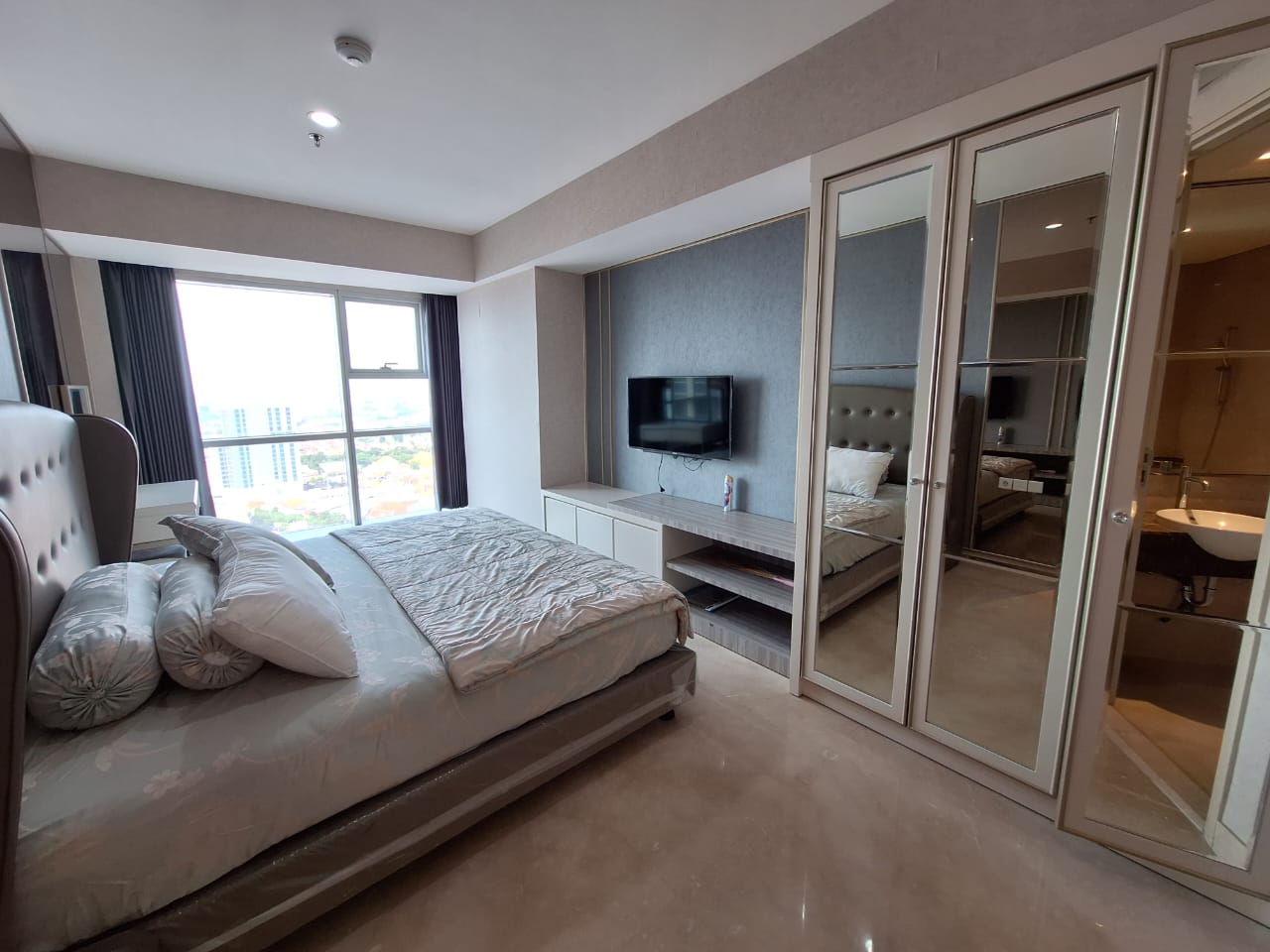 DISEWAKAN APARTEMEN ONE ICON, 2BR FULL FURNISHED, LANTAI 10✨ - Dealkan