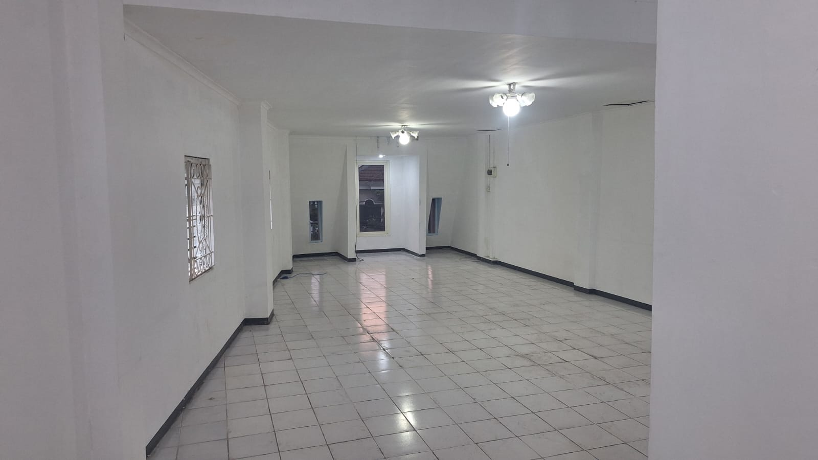 Sewa Ruko murah, cocok untuk usaha atau kantor - Dealkan
