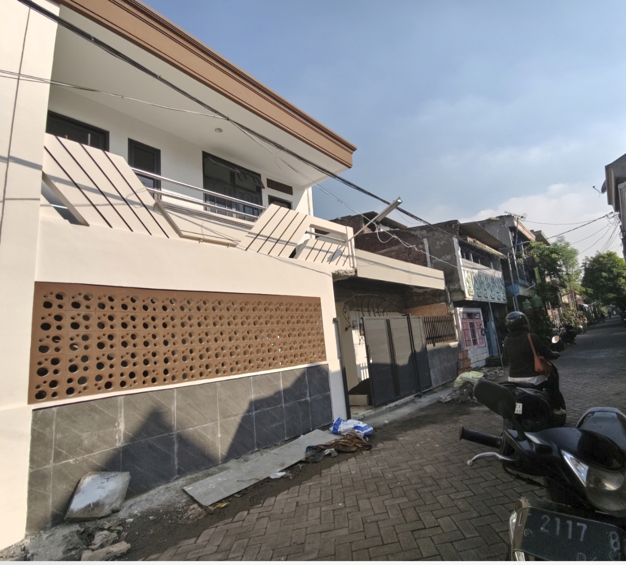 dijual rumah Kos aktif nginden Surabaya Timur 11 kamar - Dealkan