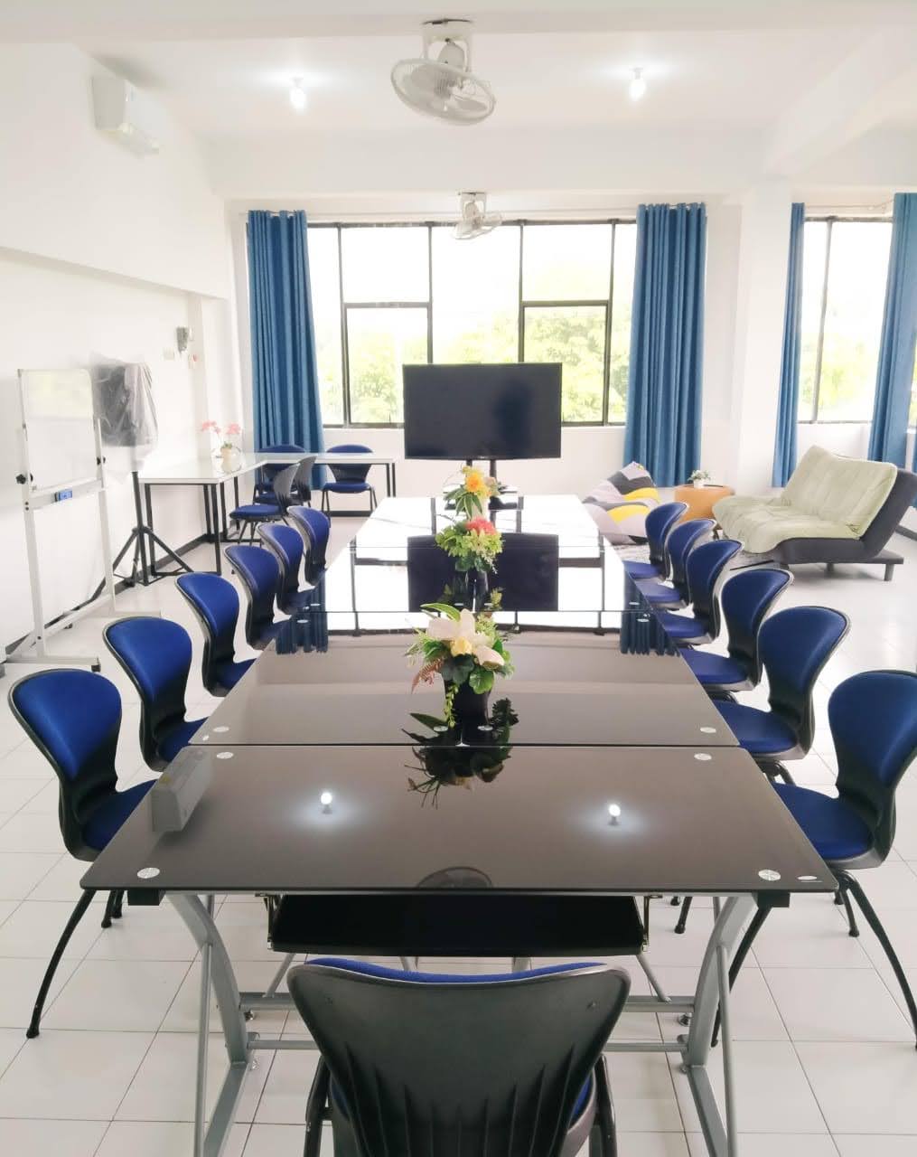 DISEWAKAN OFFICE ROOM KOMERSIAL STRATEGIS DI SIMO PUTAT SAWAHAN TENGAH KOTA SURABAYA - Dealkan