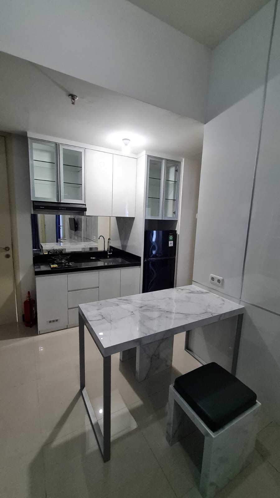 Amor Full Furnish Siap Huni! DI SEWAKAN Apartment di atas Pakuwon City Mall - Dealkan
