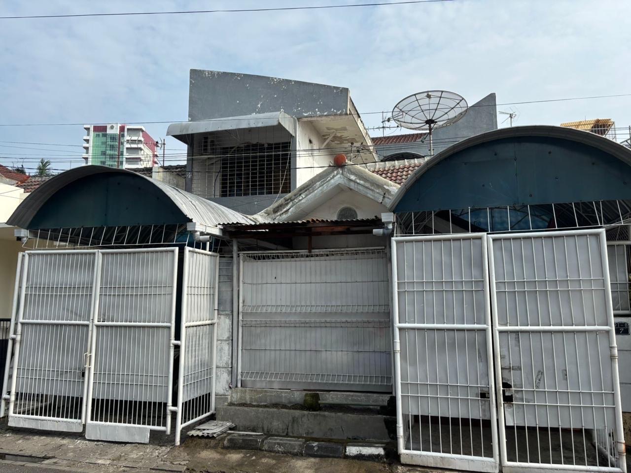 Sutorejo Prima Rumah 2 Lantai Dijual Murah Nego sampai Deal. - Dealkan