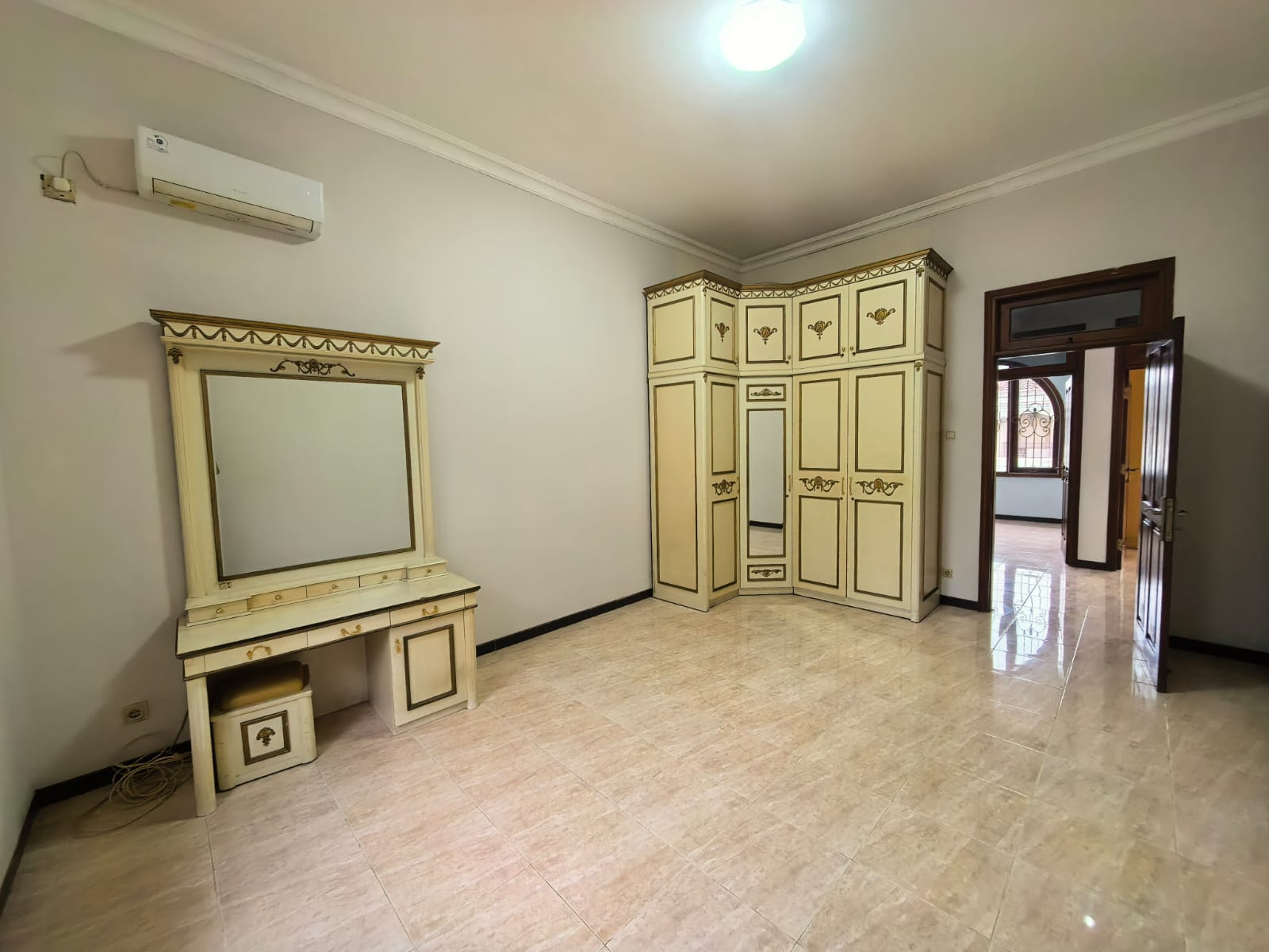 Detail Listing Properti Dealkan