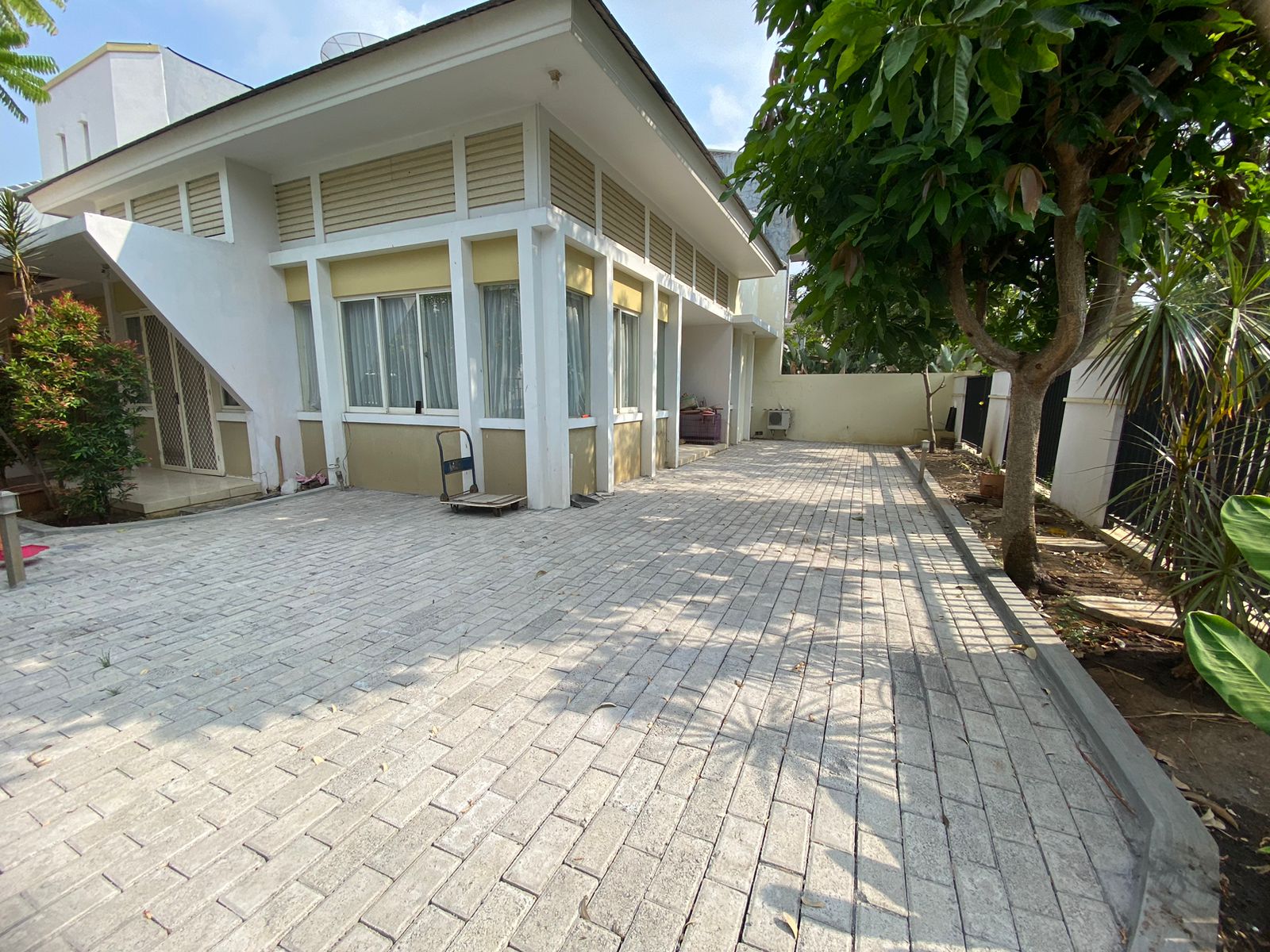 DIJUAL CEPAT BU RUMAH ALAM GALAXU HOOK SIAP HUNI - Dealkan