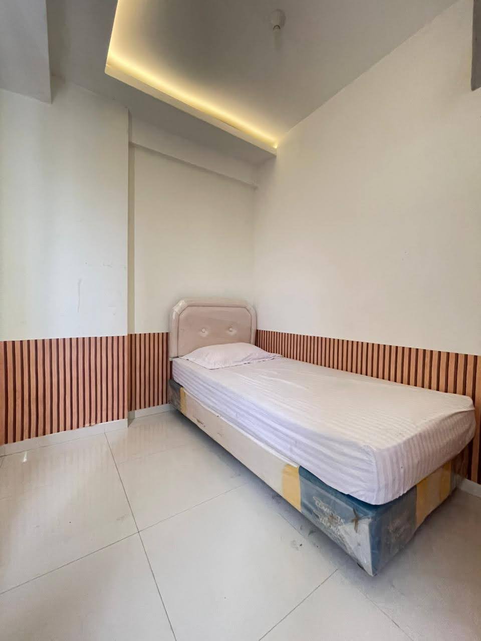 DISEWAKAN APARTEMEN PUNCAK DHARMAHUSADA 2 BEDROOM FULLY FURNISHED - Dealkan