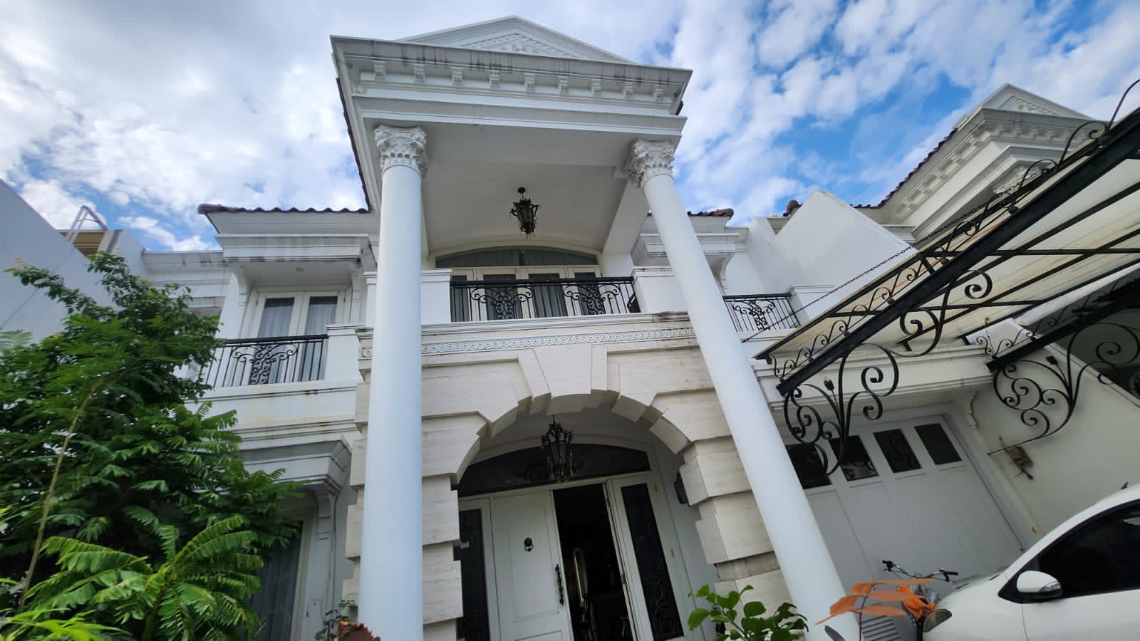 DIJUAL RUMAH WISATA BUKIT MAS CLUSTER ALEXANDRI MEWAH - Dealkan