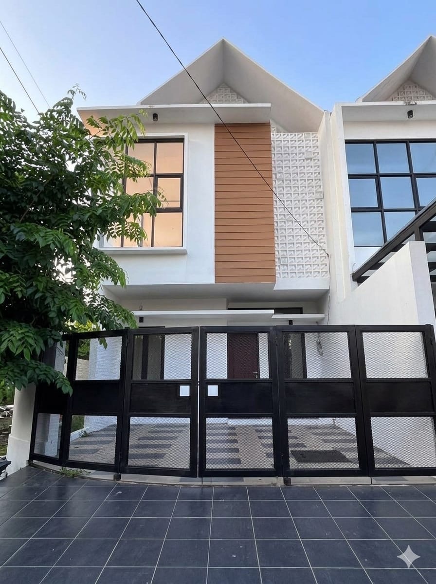 DIJUAL RUMAH HOOK BARU GRESS DARMO HARAPAN SURABAYA BARAT - Dealkan