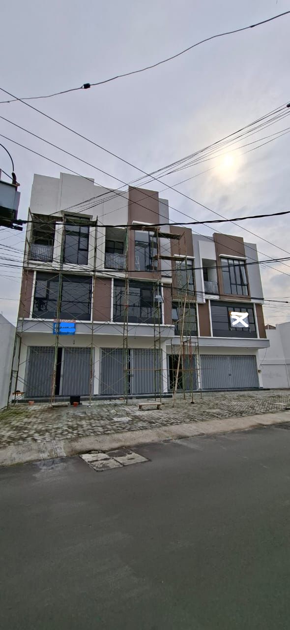 Gambar Kecil 1