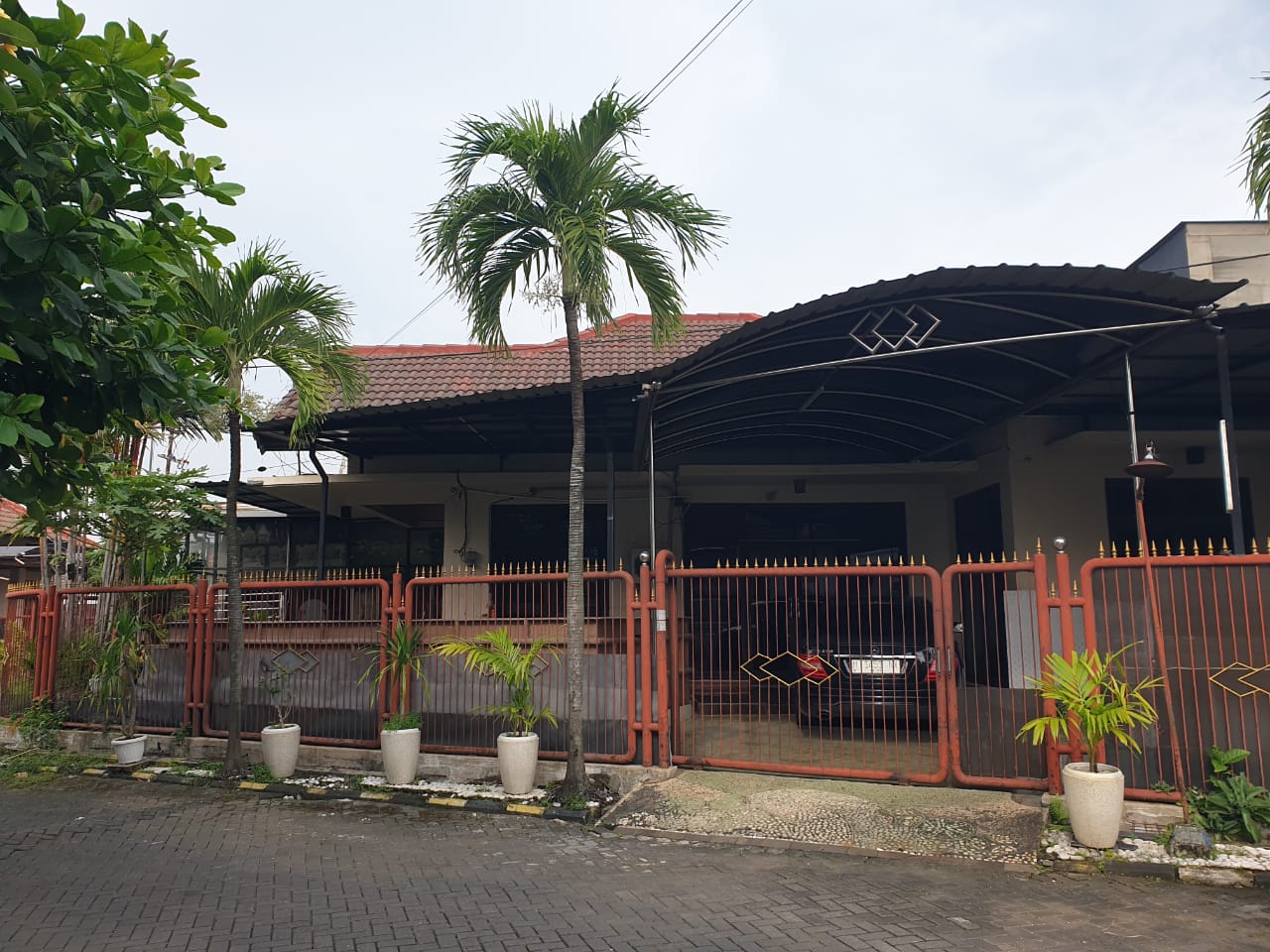 Gambar Kecil 1