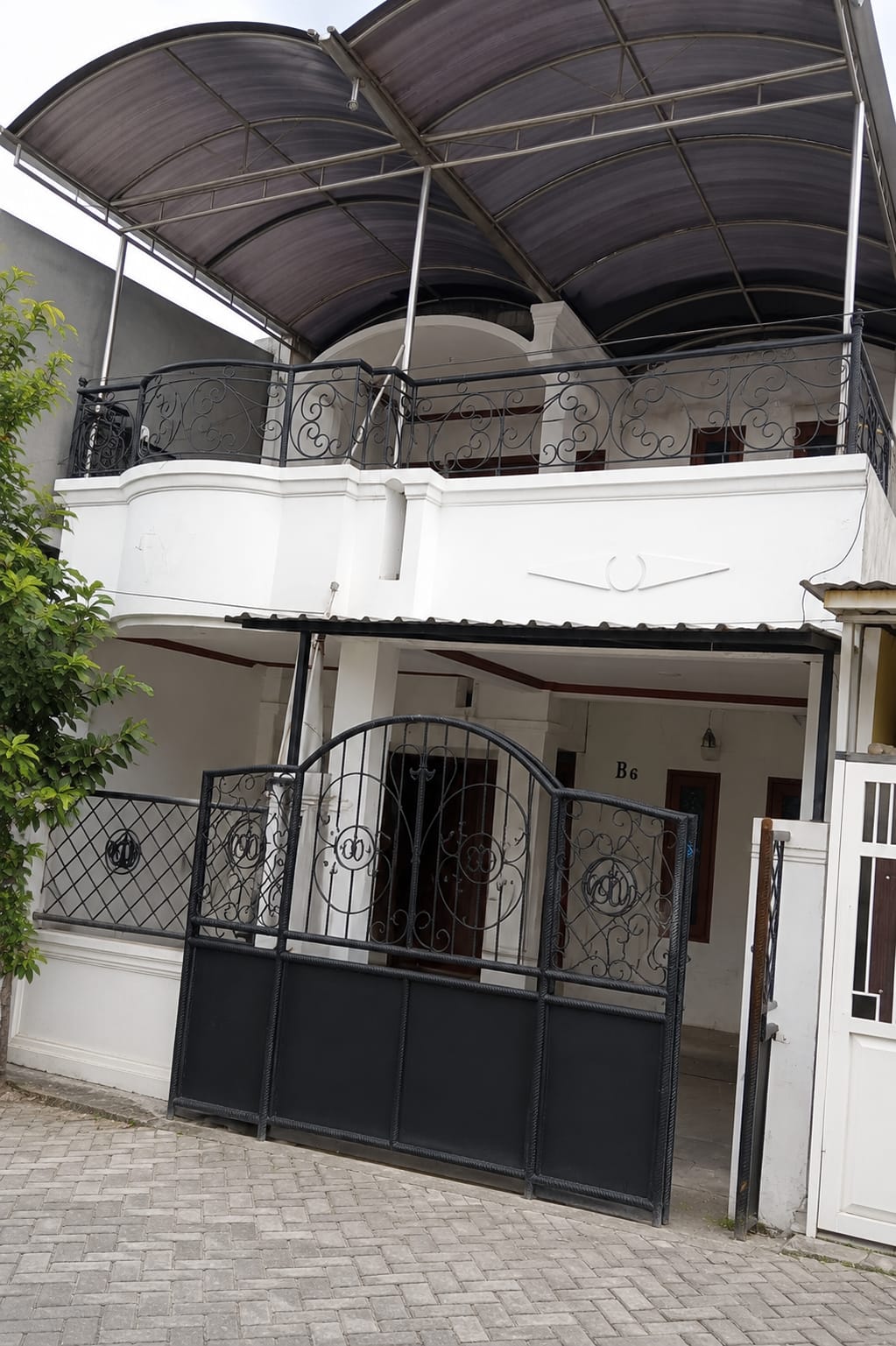 😱 Rumah 2 lantai under 1M di Surabaya?🔥 WOW MURAH BANGET! 🔥📍 MEDOKAN AYU – RUNGKUT - Dealkan