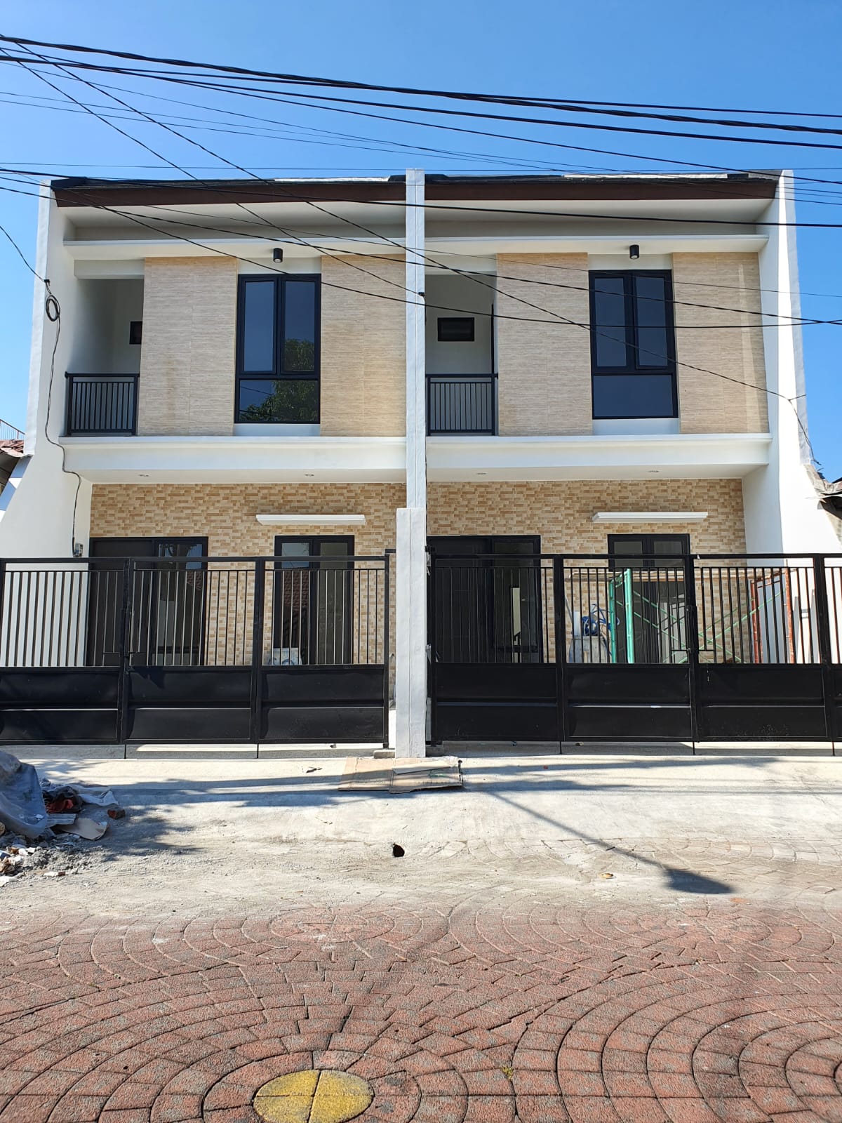 🏡 DIJUAL RUMAH NIRWANA EKSEKUTIF – BLOK - Dealkan