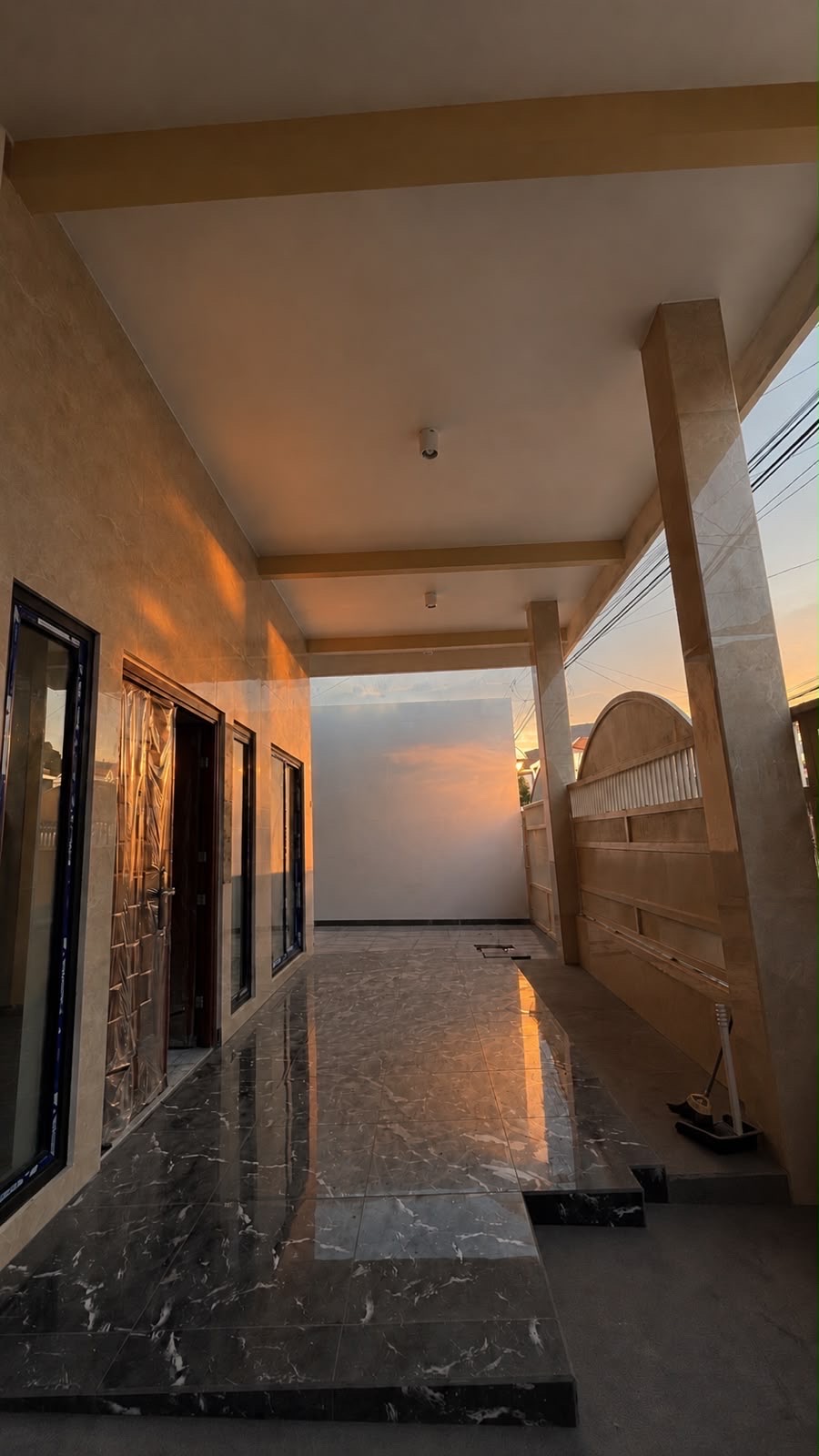 Rumah Bagus Adem Lebak, Kenjeran - Dealkan