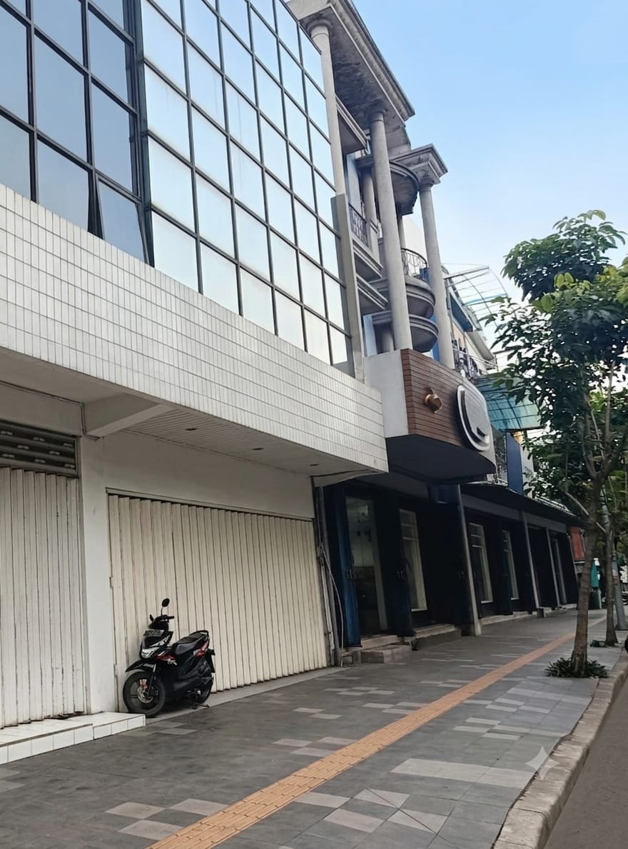 DISEWAKAN RUKO 0 JALAN RAYA DHARMAHUSADA - Dealkan