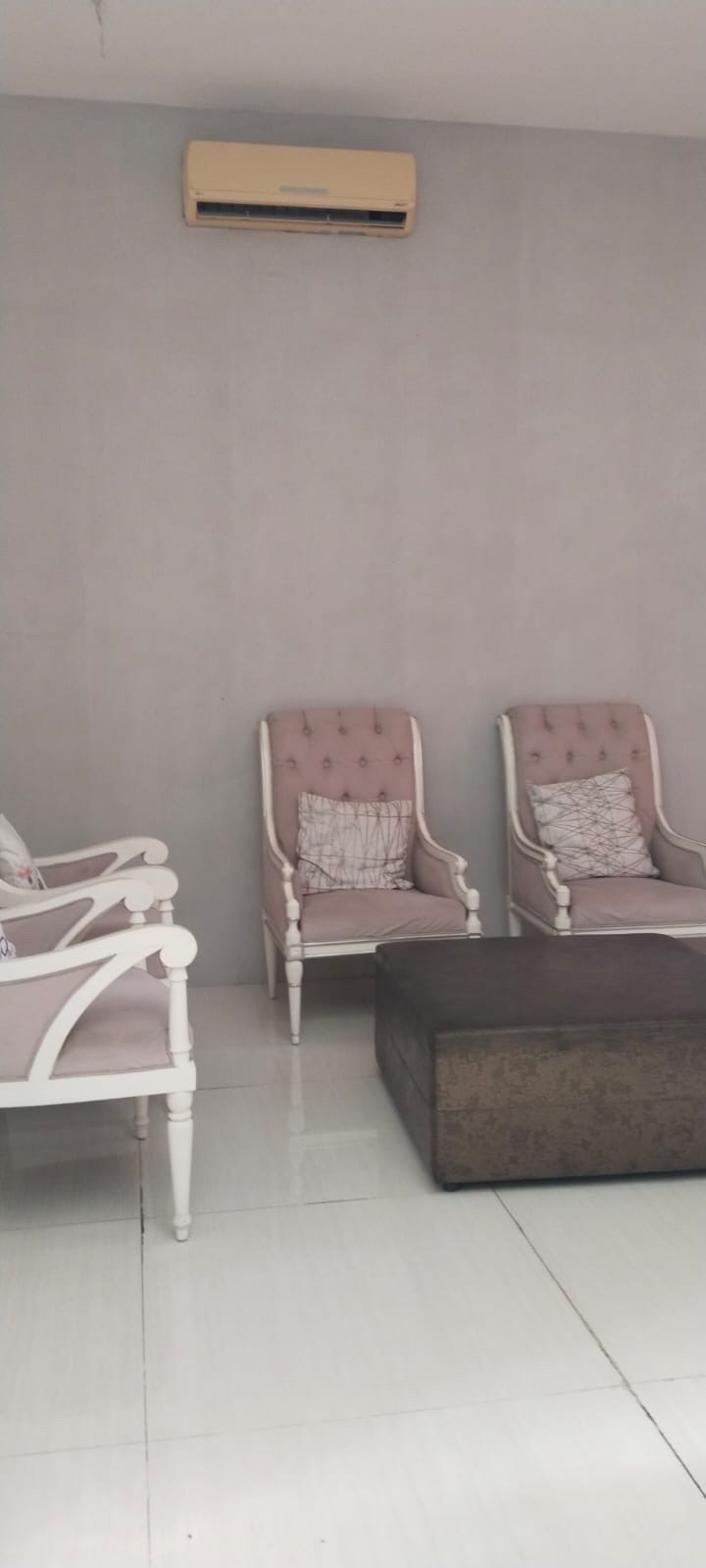 Gambar Kecil 1