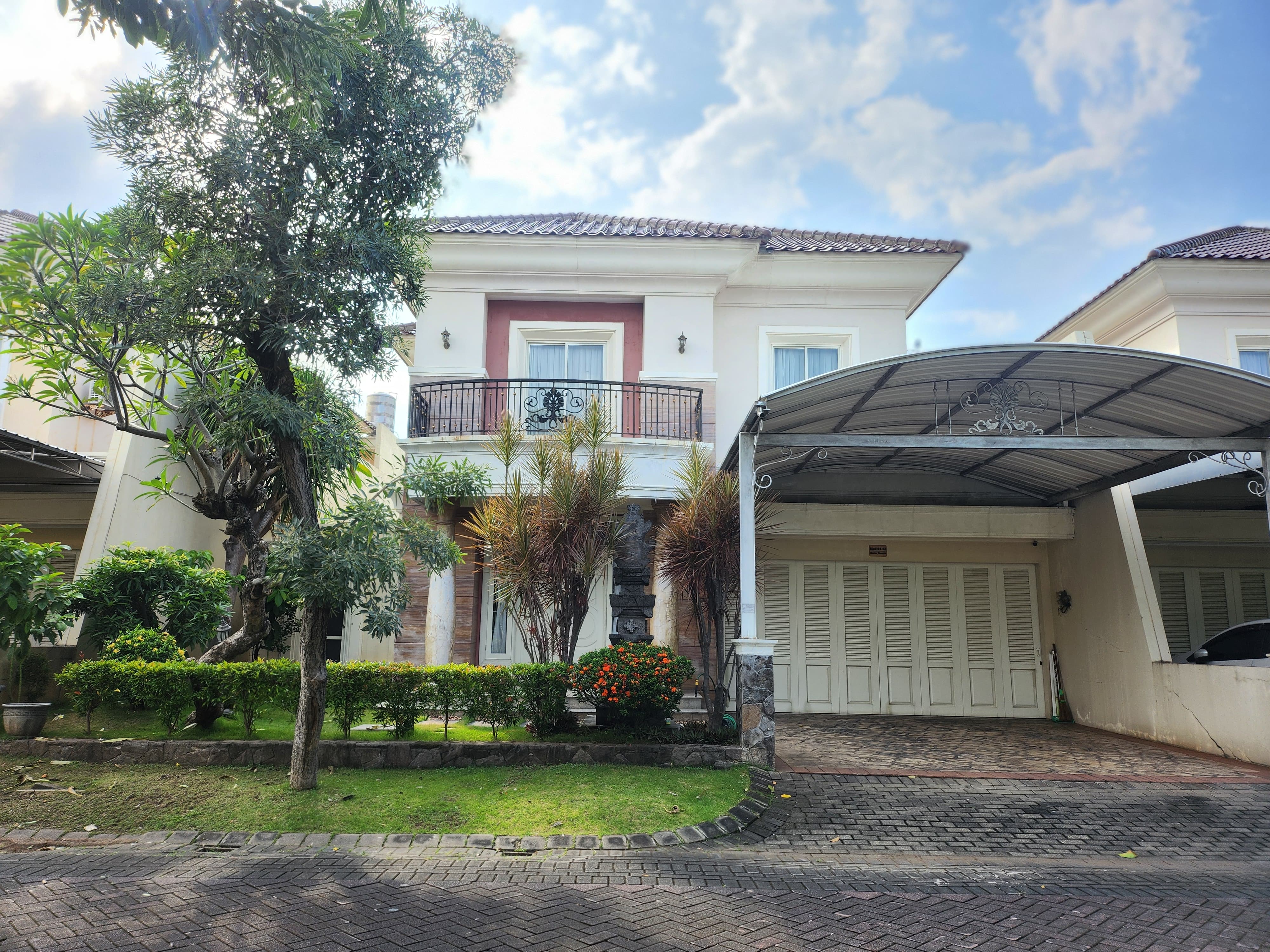 DIJUAL RUMAH MEWAH DI WISATA BUKIT MAS - Dealkan