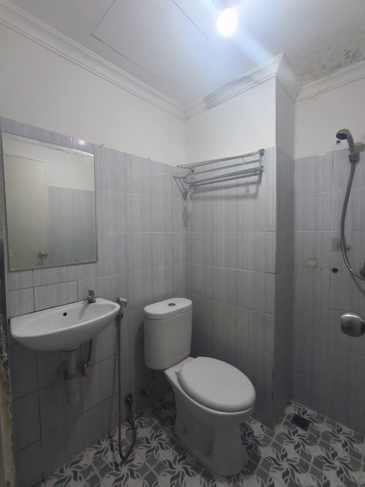 Detail Listing Properti Dealkan