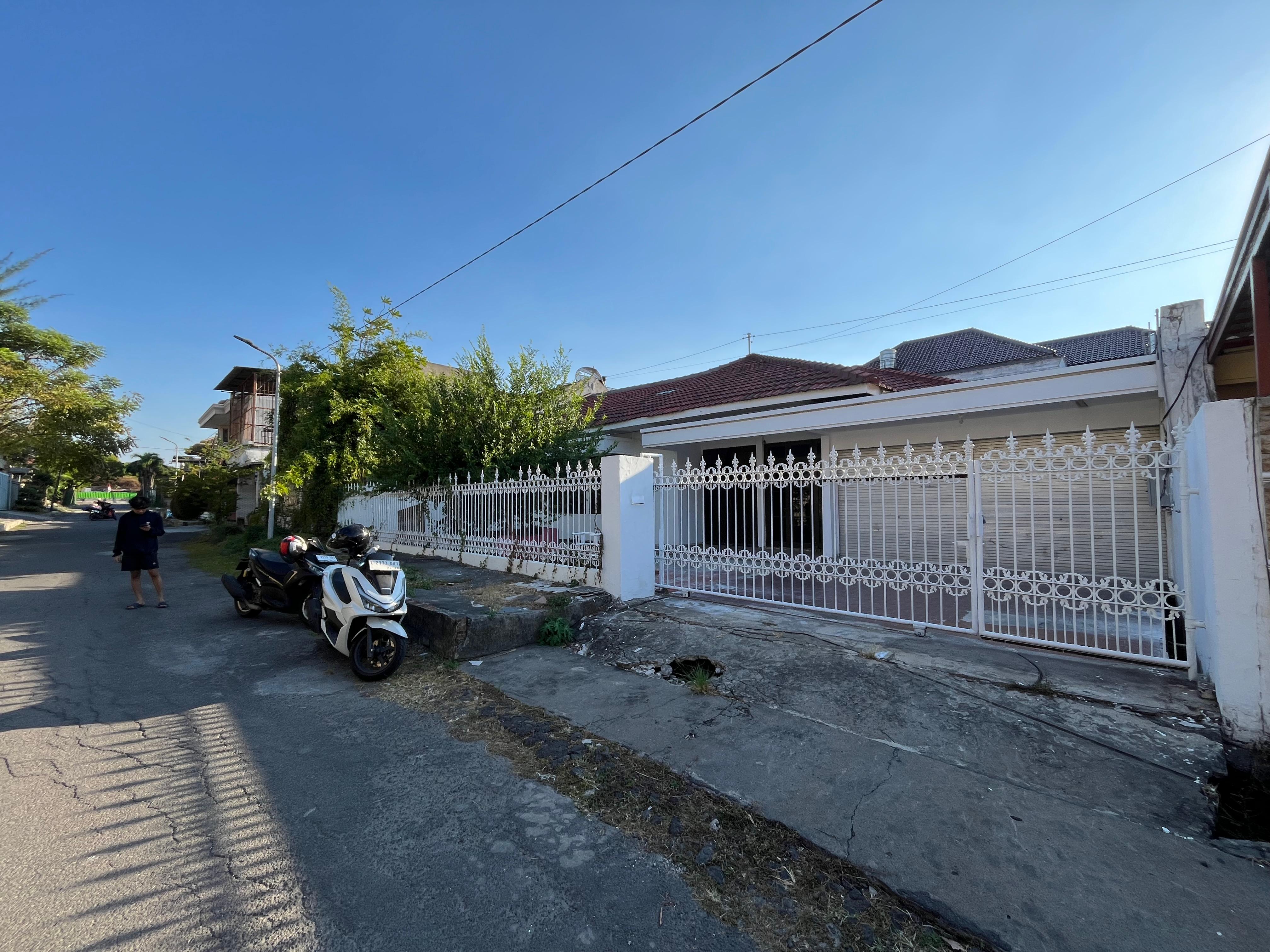 Gambar Kecil 1
