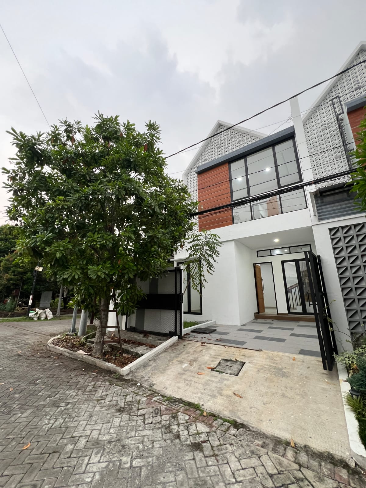 Detail Listing Properti Dealkan